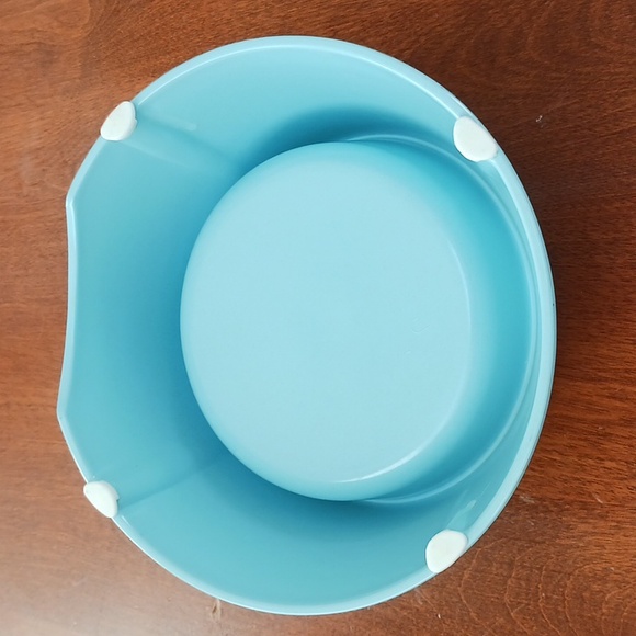 Light Blue Cat Bowl - Picture 2 of 3